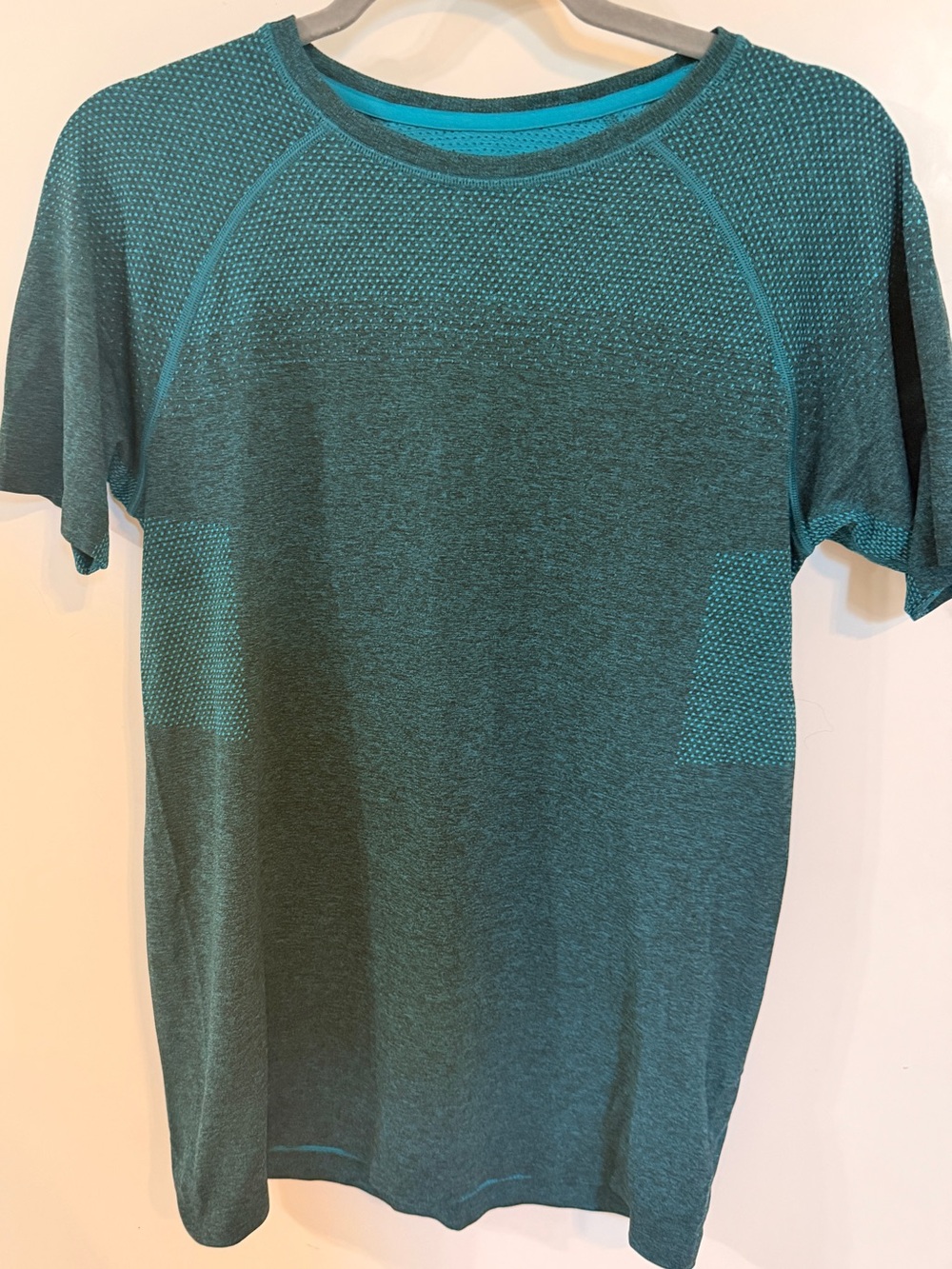Women’s Teal Performance Short-Sleeve Shirt